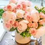 How To Pick Anniversary Flower Arrangements That Truly Capture Your Story?