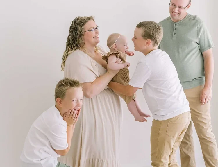 Indoor vs. Outdoor Family Photography — Which Works Better for Your Family?