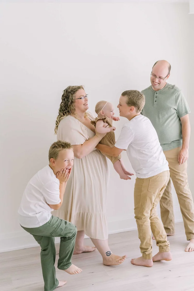 Indoor vs. Outdoor Family Photography — Which Works Better for Your Family?